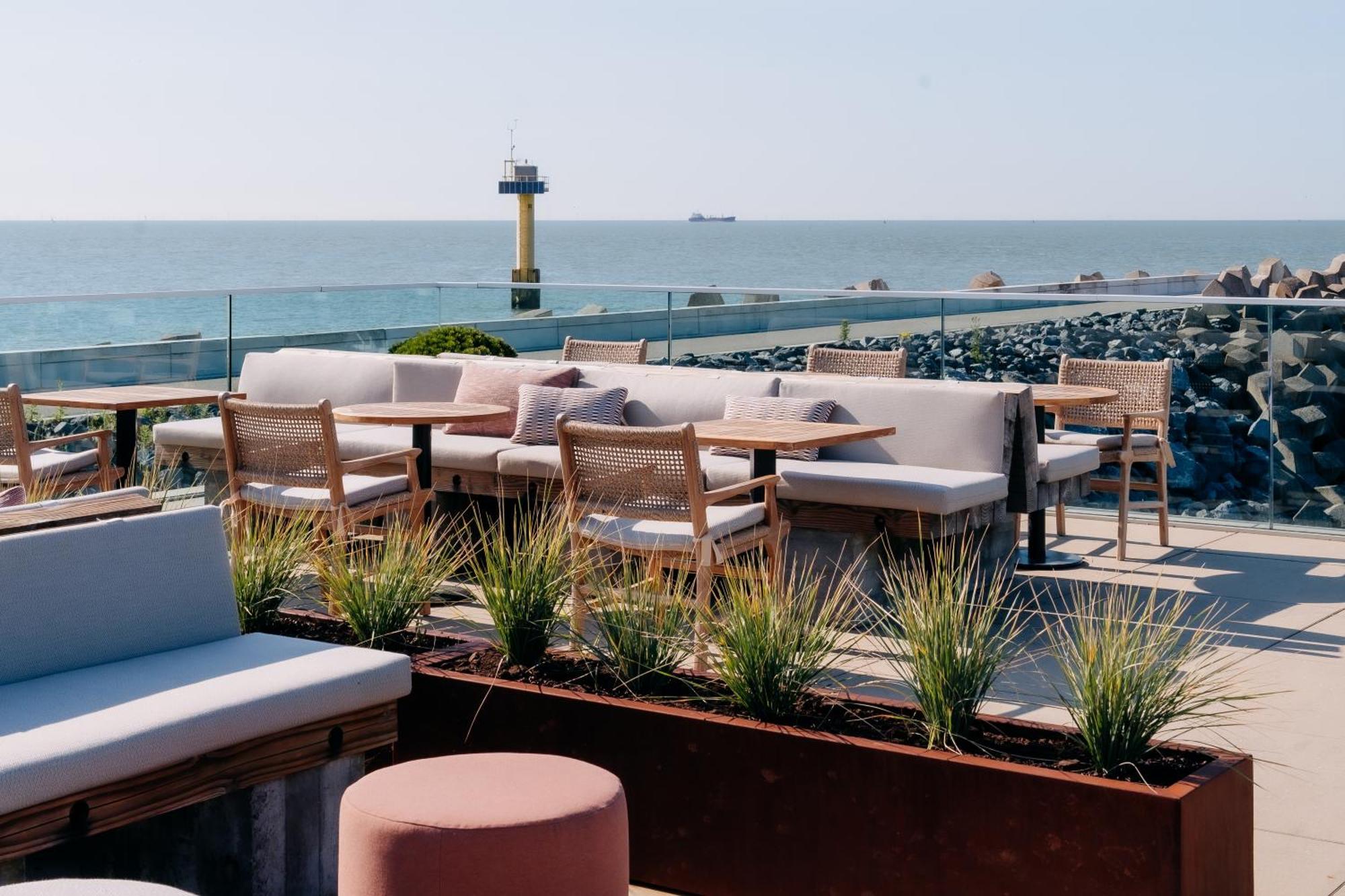 Residentie Strandhotel - Apartments With Hotel Service And Wellness Cadzand Kültér fotó